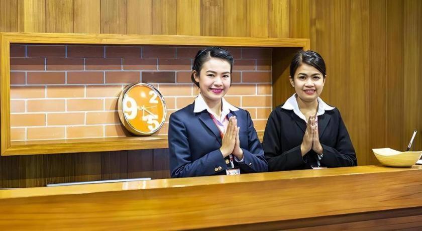 B2 Udon Thani Boutique And Budget Hotel Esterno foto